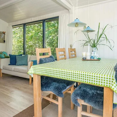 5 Person In Holiday home *