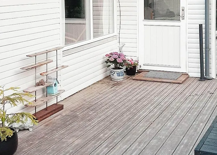 5 Person In Casa de Férias Grenå